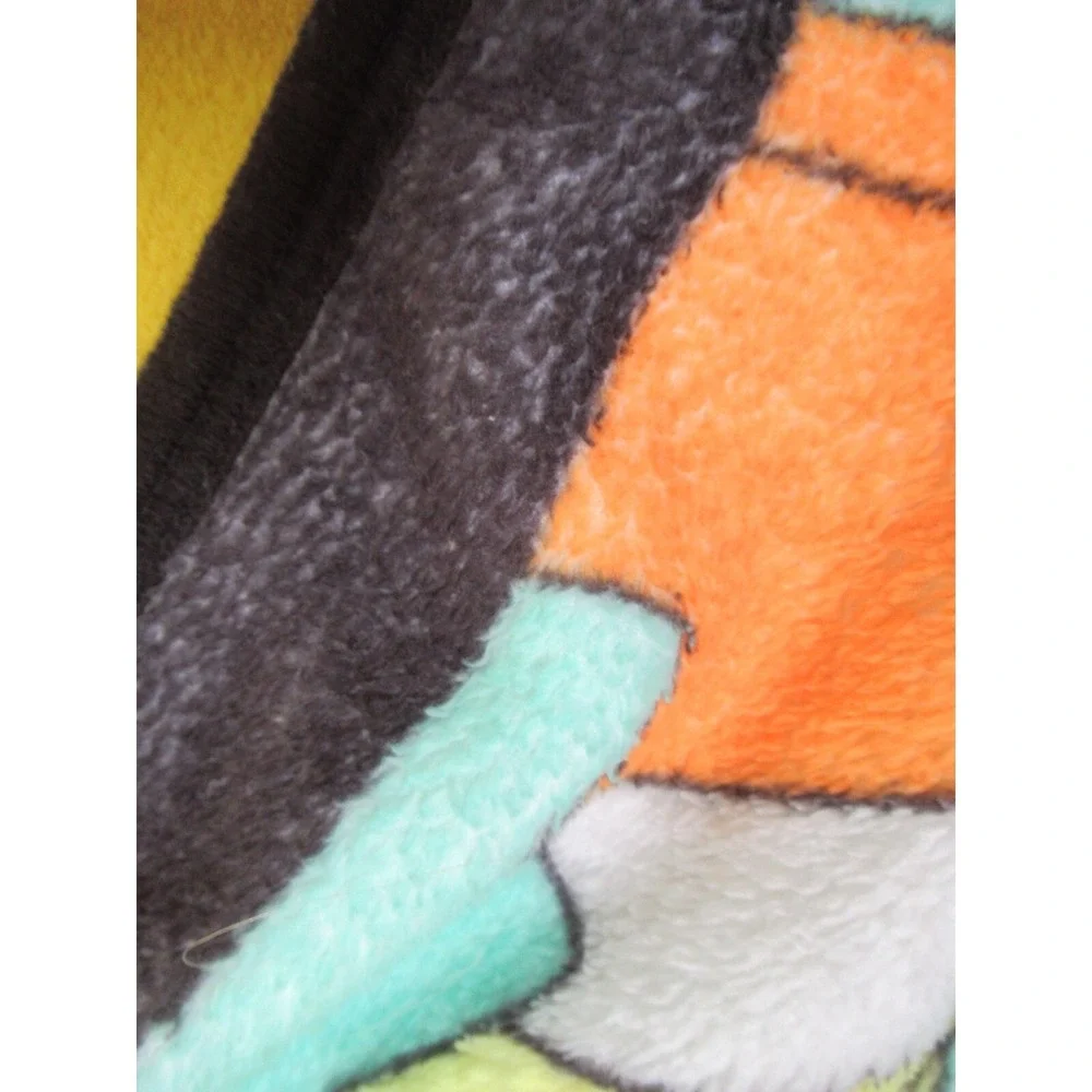 Pokemon Throw‎ Blanket 46x60 Pokeball Pikachu squirtle Charmander Bulbasaur USED